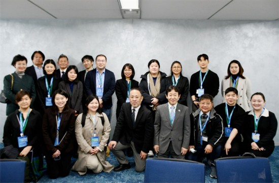 訪問日本朝日新聞社。中日韓合作秘書處供圖